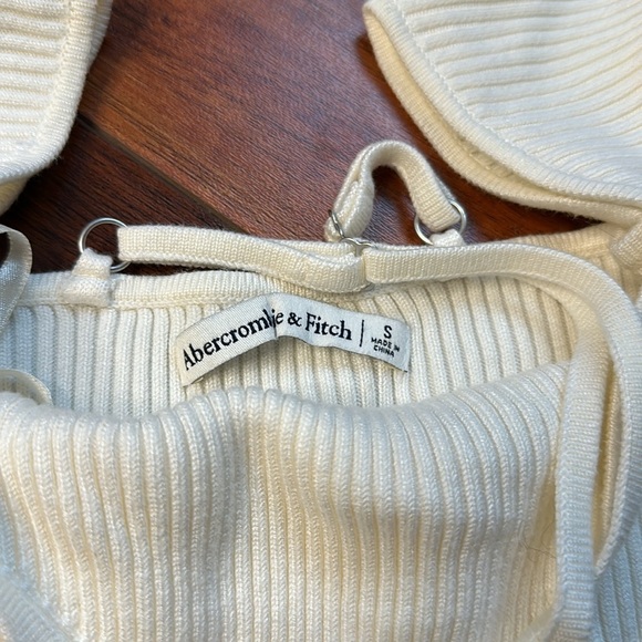 Abercrombie & Fitch Ribbed Bodysuit Diamond Neck Cream Size Small - Picture 4 of 5